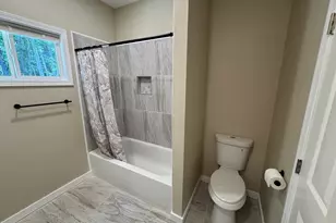 825 Mercer Dr, Elberton, GA 30635 - Photo 16