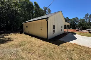 825 Mercer Dr, Elberton, GA 30635 - Photo 20