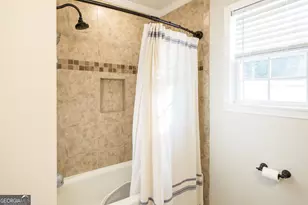 222 Edgewood Dr, Blackshear, GA 31516 - Photo 18