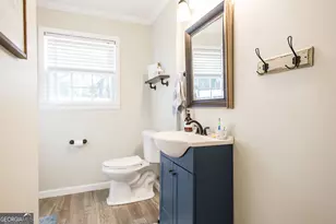 222 Edgewood Dr, Blackshear, GA 31516 - Photo 16