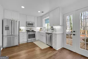 675 Barrington Way, Roswell, GA 30076 - Photo 10