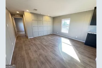 805 Smart Road, Alma, GA 31510 - Photo 6