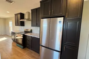 805 Smart Rd, Alma, GA 31510 - Photo 4