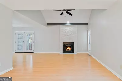 1064 Creatwood Circle SW, Smyrna, GA 30080 - Photo 10