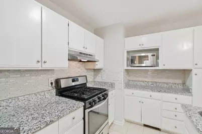 1064 Creatwood Circle SW, Smyrna, GA 30080 - Photo 22