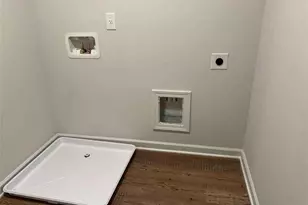 420 Pt Pl Dr, Loganville, GA 30052 - Photo 20