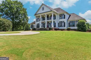 956 Al Roberts Rd, Senoia, GA 30276 - Photo 2