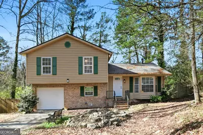 539 Rue Montaigne, Stone Mountain, GA 30083 - Photo 1