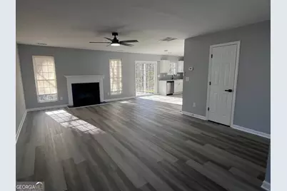 360 Walton View, Fairburn, GA 30213 - Photo 14