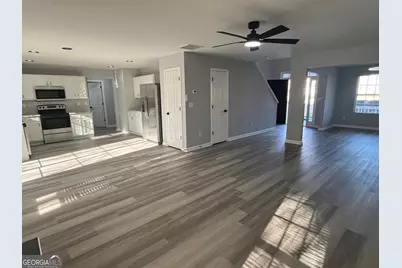 360 Walton View, Fairburn, GA 30213 - Photo 16