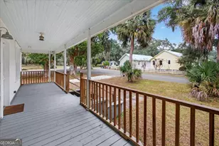 1401 Wayne, Darien, GA 31305 - Photo 6