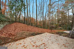 2520 Overlook Way NE, Atlanta, GA 30345 - Photo 32