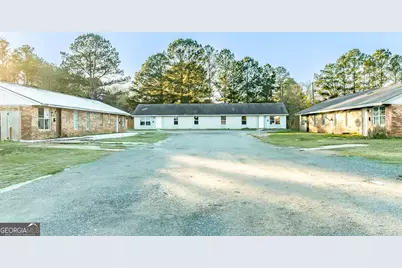 655 N Washington Avenue, Talbotton, GA 31827 - Photo 2