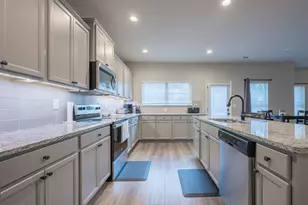 10155 Cormac St, Jonesboro, GA 30238 - Photo 12