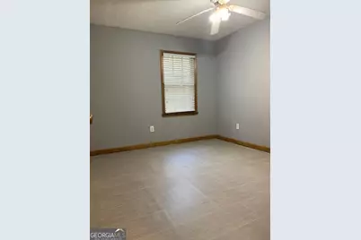 35 Triple Crown Lane, Ellenwood, GA 30294 - Photo 4