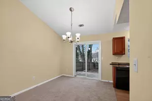 4616 Garden Hills Dr, Stone Mountain, GA 30083 - Photo 10