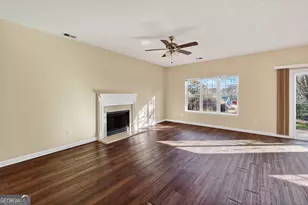4292 Linecrest Ln, Ellenwood, GA 30294 - Photo 8