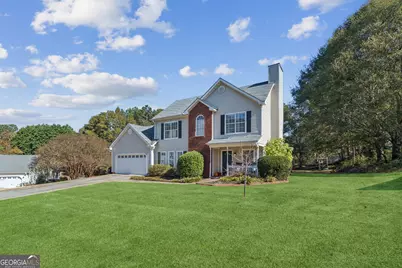 608 Cambridge Terrace, Loganville, GA 30052 - Photo 2