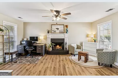 608 Cambridge Terrace, Loganville, GA 30052 - Photo 8