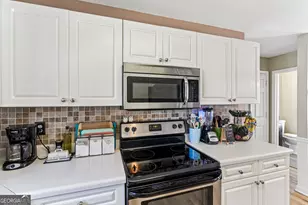 608 Cambridge Terrace, Loganville, GA 30052 - Photo 14