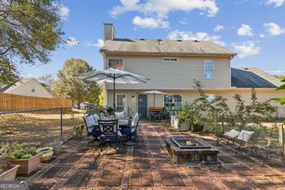 608 Cambridge Terrace, Loganville, GA 30052 - Photo 4