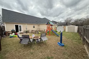 101 Hampstead Ct, Warner Robins, GA 31088 - Photo 4