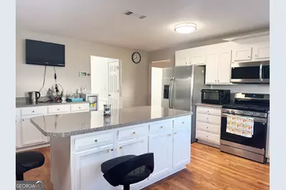 8604 Regent St, Jonesboro, GA 30238 - Photo 8