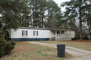 269 Lakeview Dr, Locust Grove, GA 30248 - Photo 1