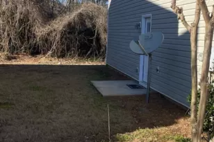 120 Chastain Cir, Newnan, GA 30263 - Photo 2