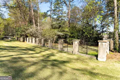 2506 Emerald Drive, Jonesboro, GA 30236 - Photo 4