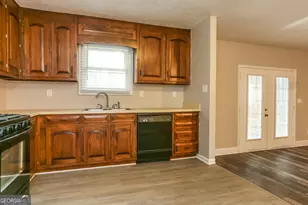 4178 S Martin Way, Lithia Springs, GA 30122 - Photo 4