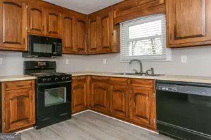 4178 S Martin Way, Lithia Springs, GA 30122 - Photo 6