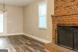 4178 S Martin Way, Lithia Springs, GA 30122 - Photo 2