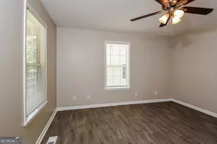 10 Summit St, Cartersville, GA 30120 - Photo 4