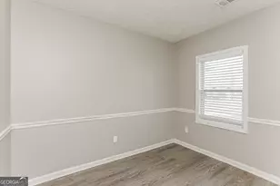 10442 Tara Pointe Dr, Jonesboro, GA 30238 - Photo 12