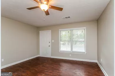3940 Scott Drive, Forest Park, GA 30297 - Photo 2
