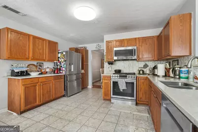 2911 Michelle Lee Drive, Dacula, GA 30019 - Photo 8