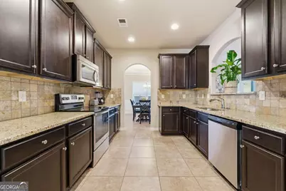 4068 Lake Manor Way, Atlanta, GA 30349 - Photo 8