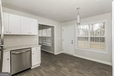 1065 Garrison Court, Jonesboro, GA 30238 - Photo 6