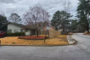 4645 Shannon Ct, Union City, GA 30291 - Photo 2