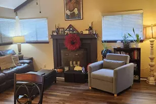 4645 Shannon Ct, Union City, GA 30291 - Photo 4