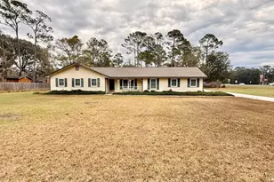 2611 Winnwood Cir, Valdosta, GA 31601 - Photo 1