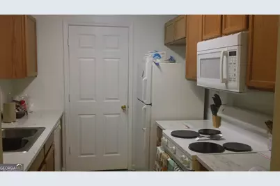 6495 Wellington Chase Court, Lithonia, GA 30058 - Photo 8