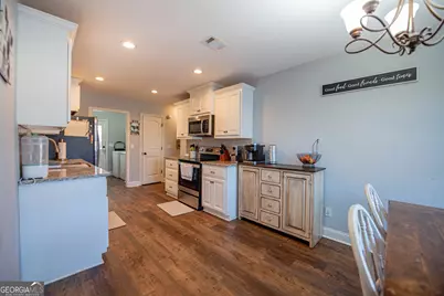 223 N Charity Lane, Warner Robins, GA 31088 - Photo 8