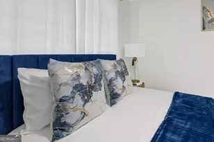 2271 Plantation Dr, Atlanta, GA 30344 - Photo 10