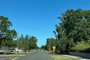 10015 Prevatt St, Gibsonton, FL 33534 - Photo 6