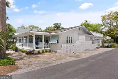 4210 7th Street, Saint Simons, GA 31522 - Photo 2