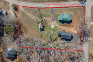 427 Fling Rd, Lagrange, GA 30240 - Photo 2