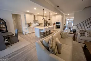 6833 Benjamin Dr, Flowery Branch, GA 30542 - Photo 12
