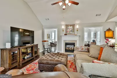 410 Autumn Creek, Senoia, GA 30276 - Photo 12